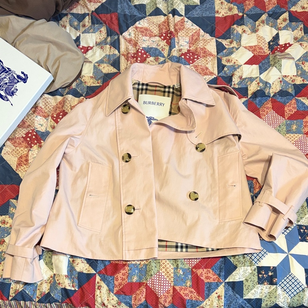 Burberry Women's Light Pink Trench Coat